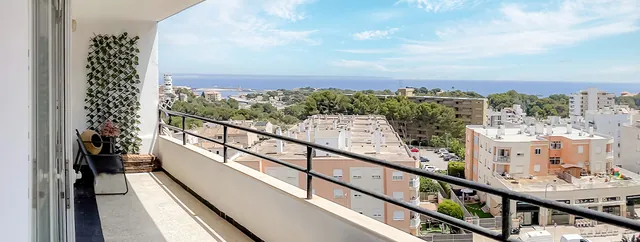 Balkon mit Meerblick, Wohnung zum Kauf in Cala Major, Mallorca