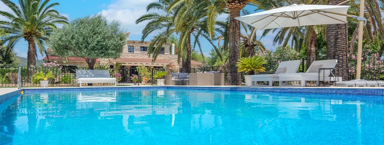 Pool, finca till salu i Binissalem, Mallorca