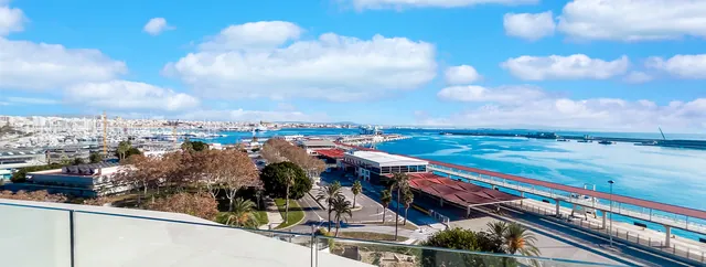 Havsutsikt, takvåning till salu i Paseo Marítimo, Mallorca