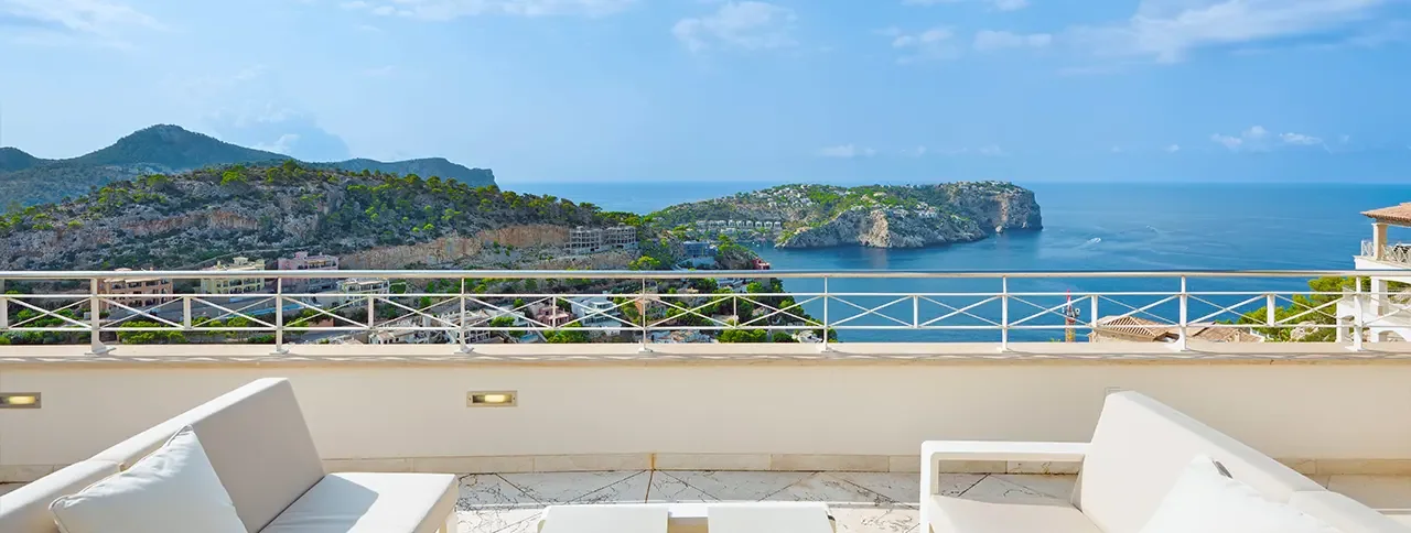 Terrass med havsutsikt, takvåning till salu i Port d'Andratx, Mallorca