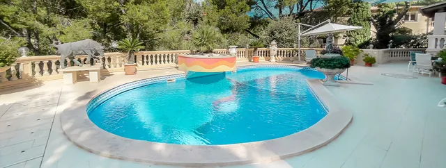 Pool, villa till salu i Costa de la Calma, Mallorca