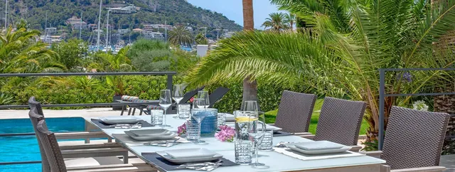 Matplats utomhus, villa till salu i Port d'Andratx, Mallorca