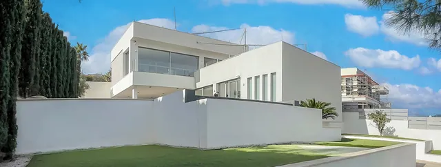 Upplev denna lyxvilla med havsutsikt på Mallorca